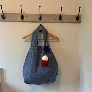 Sundry Cotton Tote w/ pom poms NWT